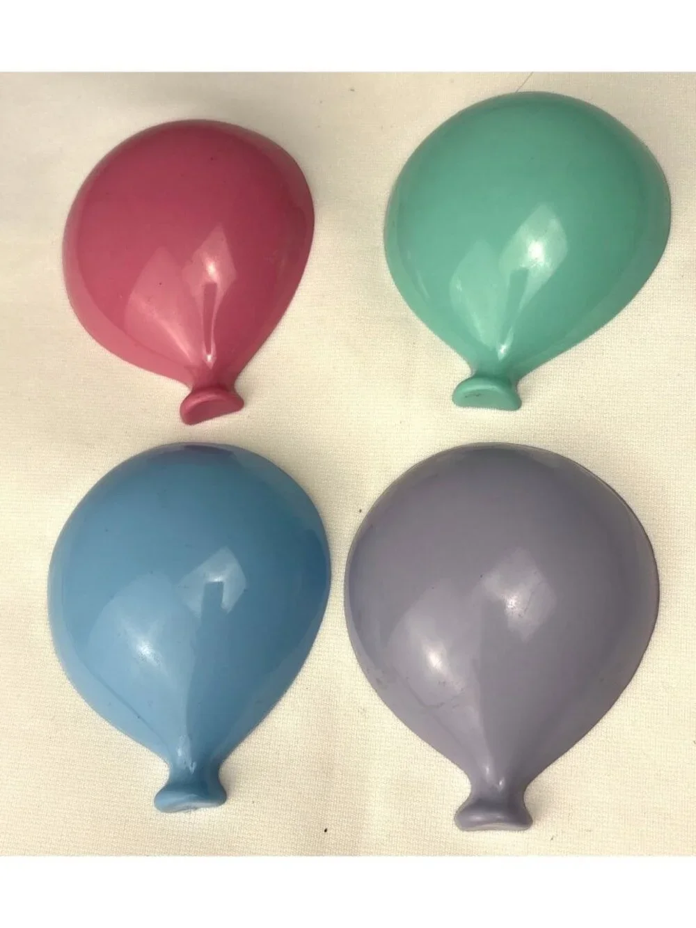 Set Burwood Products Balloon Wall Plaques Retro Decor Pink Blue Aqua Purple